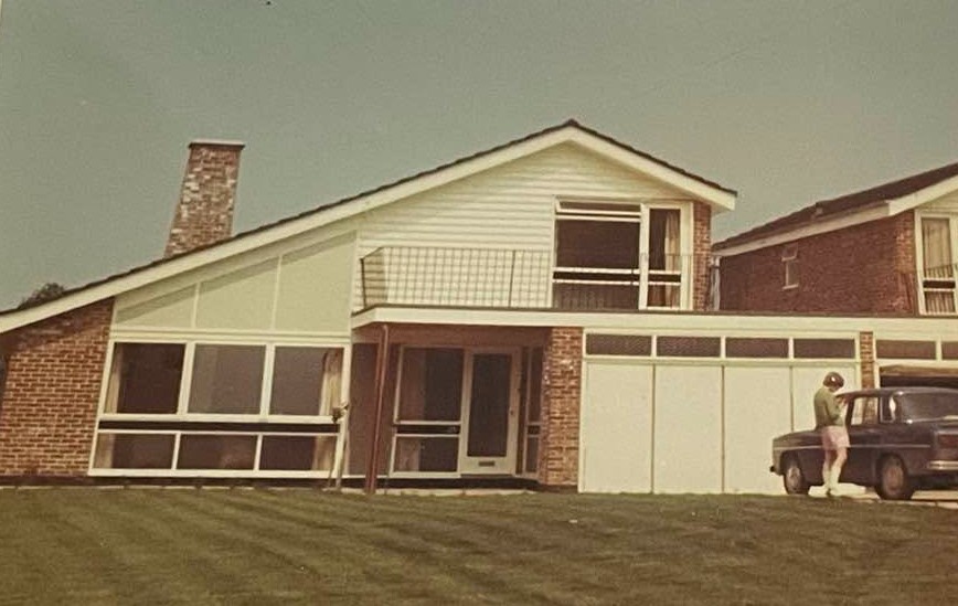 1960s domestic architecture in Waterlooville, Hampshire